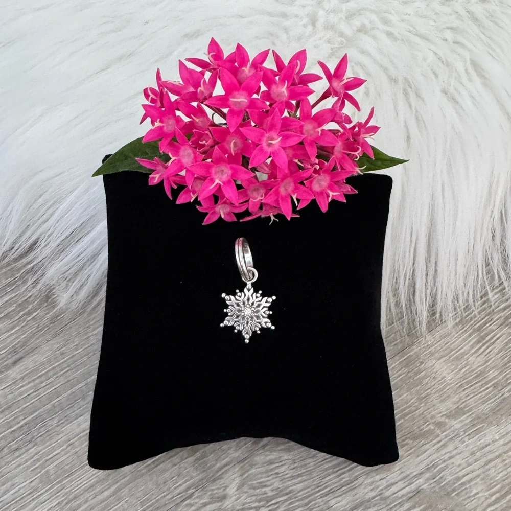 ❄️ Brighton Retired Snowflake Charm For Bracelet Or Necklace